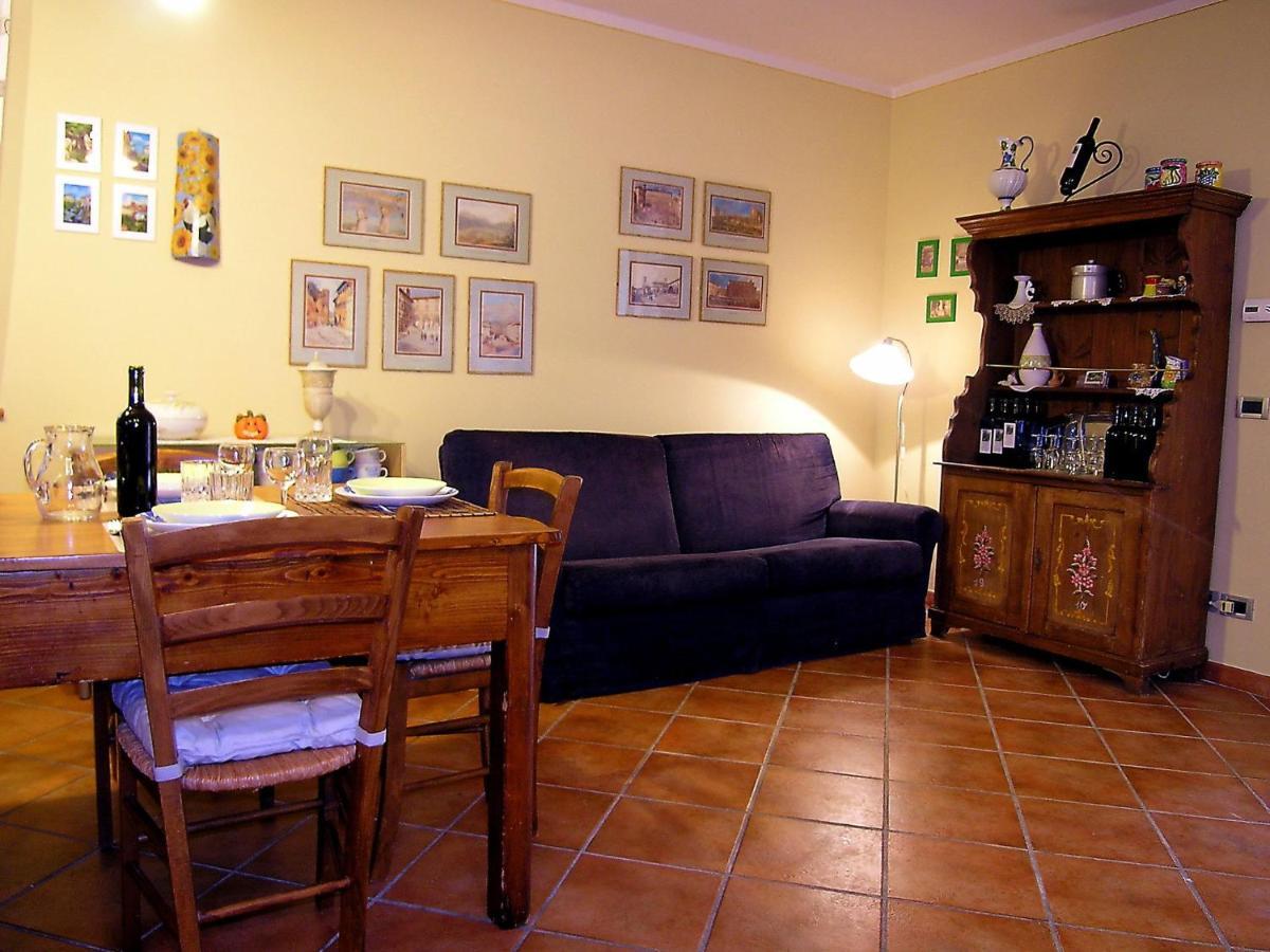Belvilla By Oyo Otto A Loro Ciuffenna Room photo